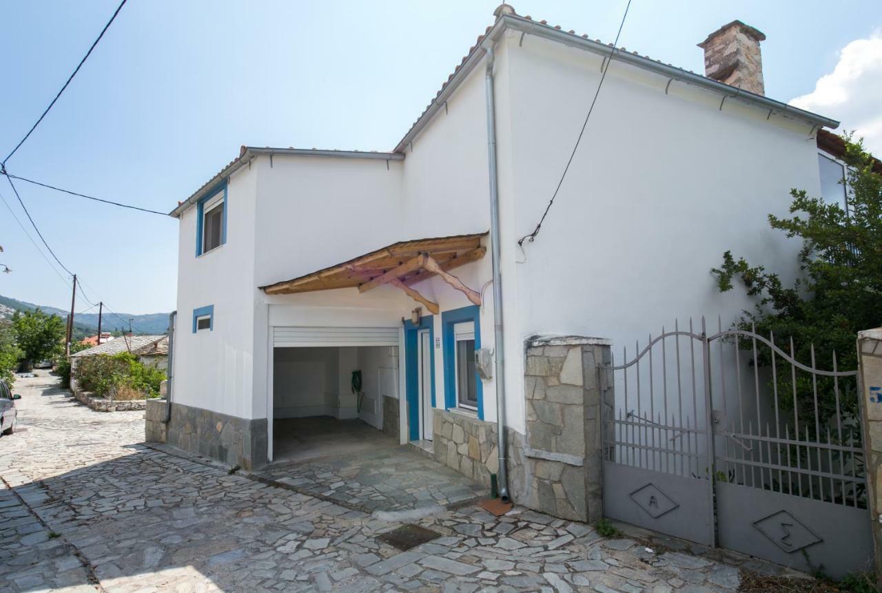 Вилла Spiti Ena Theologos  Экстерьер фото
